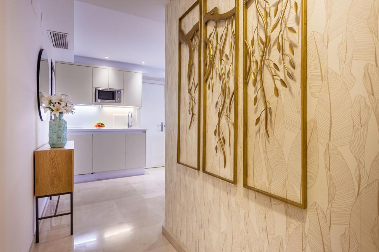 Apartamento Living By Cathedral Sevilla Kültér fotó