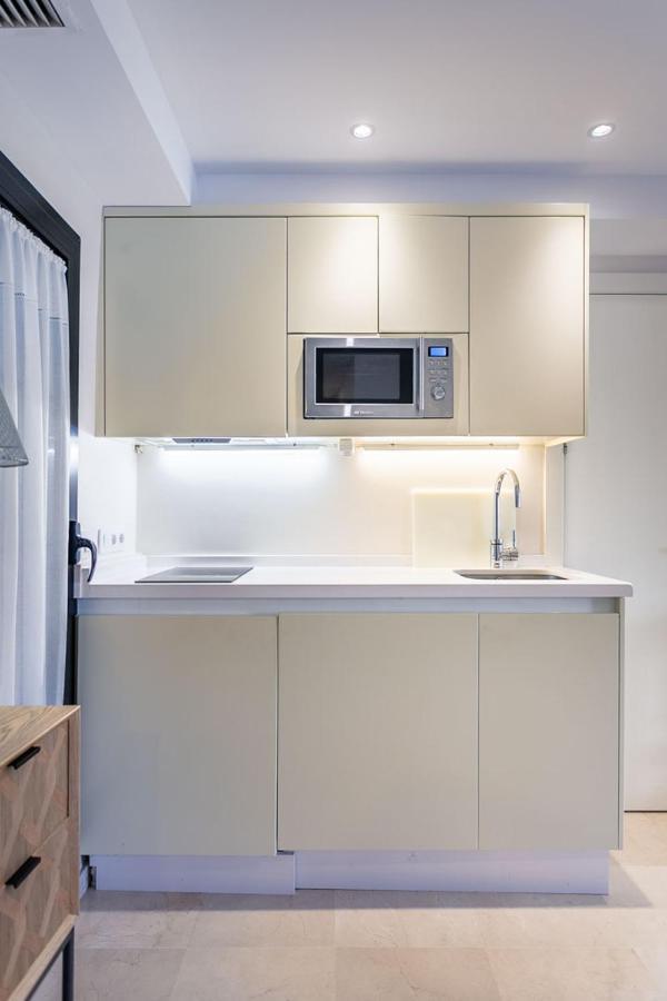 Apartamento Living By Cathedral Sevilla Kültér fotó