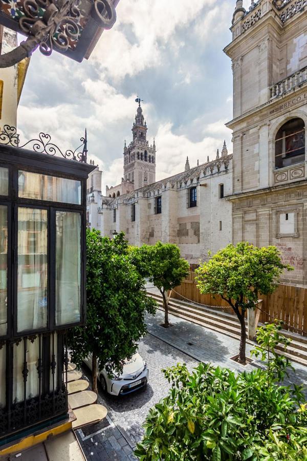 Apartamento Living By Cathedral Sevilla Kültér fotó