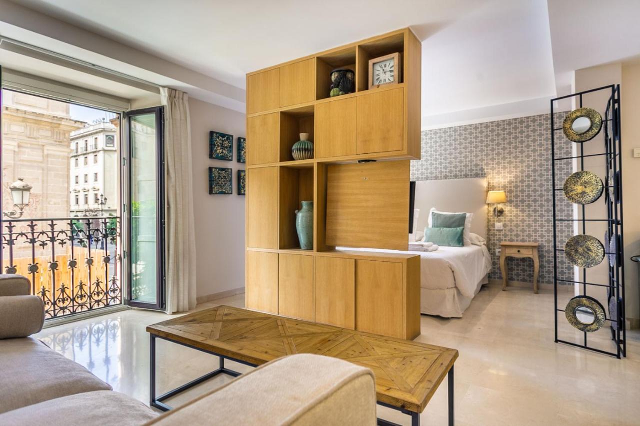 Apartamento Living By Cathedral Sevilla Kültér fotó