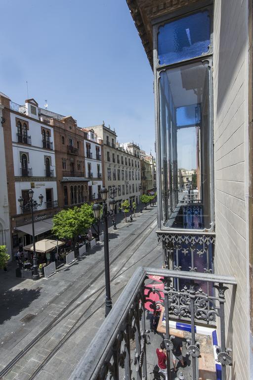 Apartamento Living By Cathedral Sevilla Kültér fotó