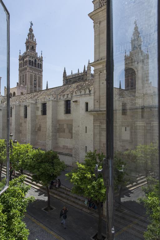 Apartamento Living By Cathedral Sevilla Kültér fotó